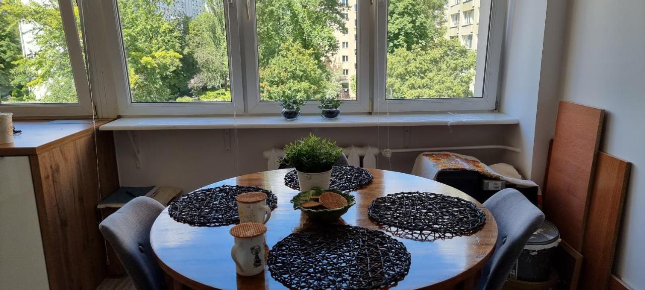 Przytulnie W Samym Centrum Warszawy Varsóvia Exterior foto